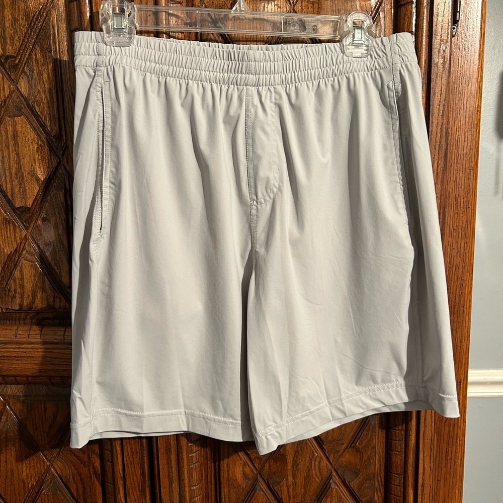 Men's Athletic Light Gray Shorts